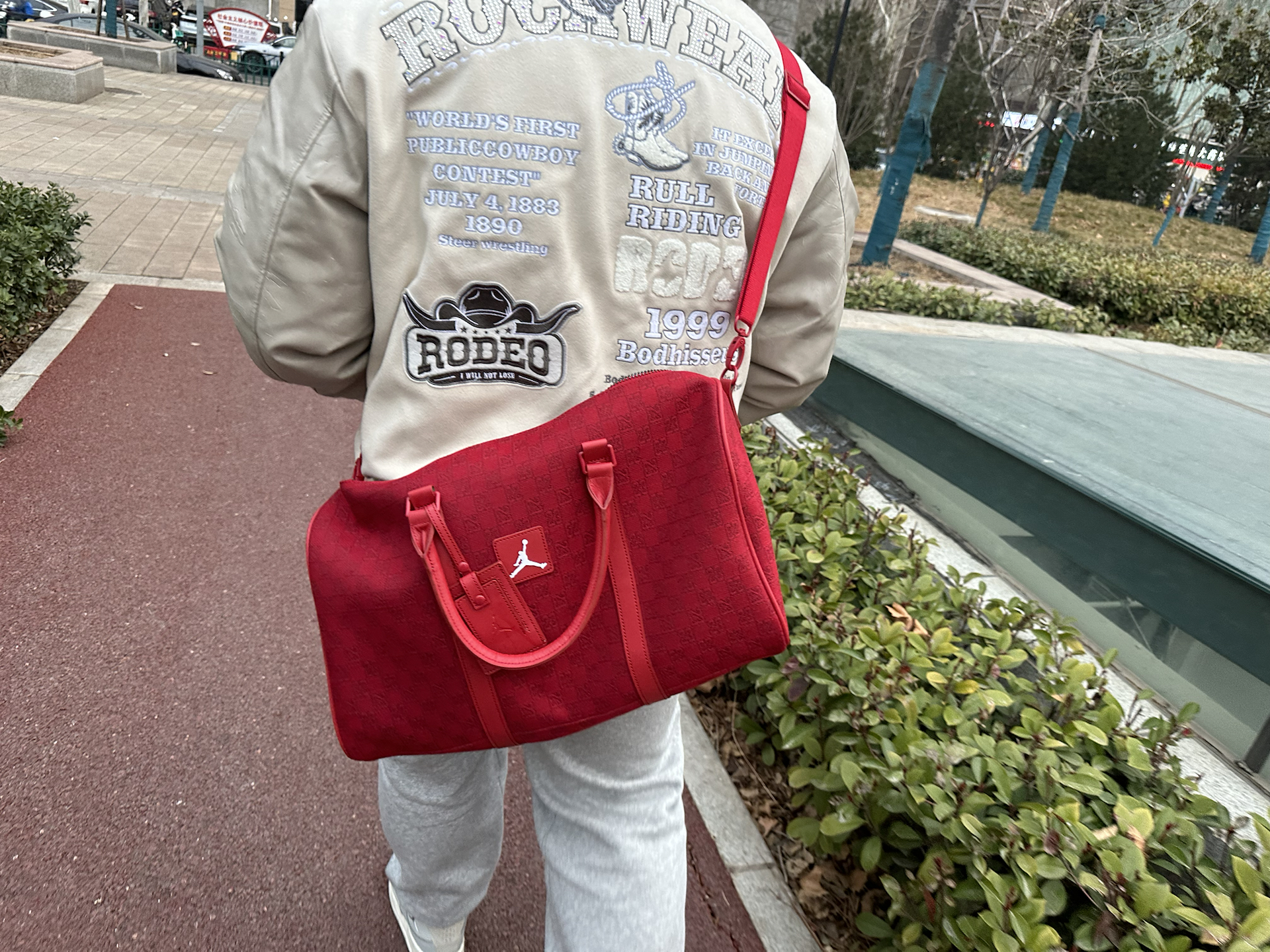 custom review-Джордан Полиэстер Дорожная Сумка Спортивная Сумка Спортивный Зал Сумка Унисекс Китайский Красный Красный Год Дракона