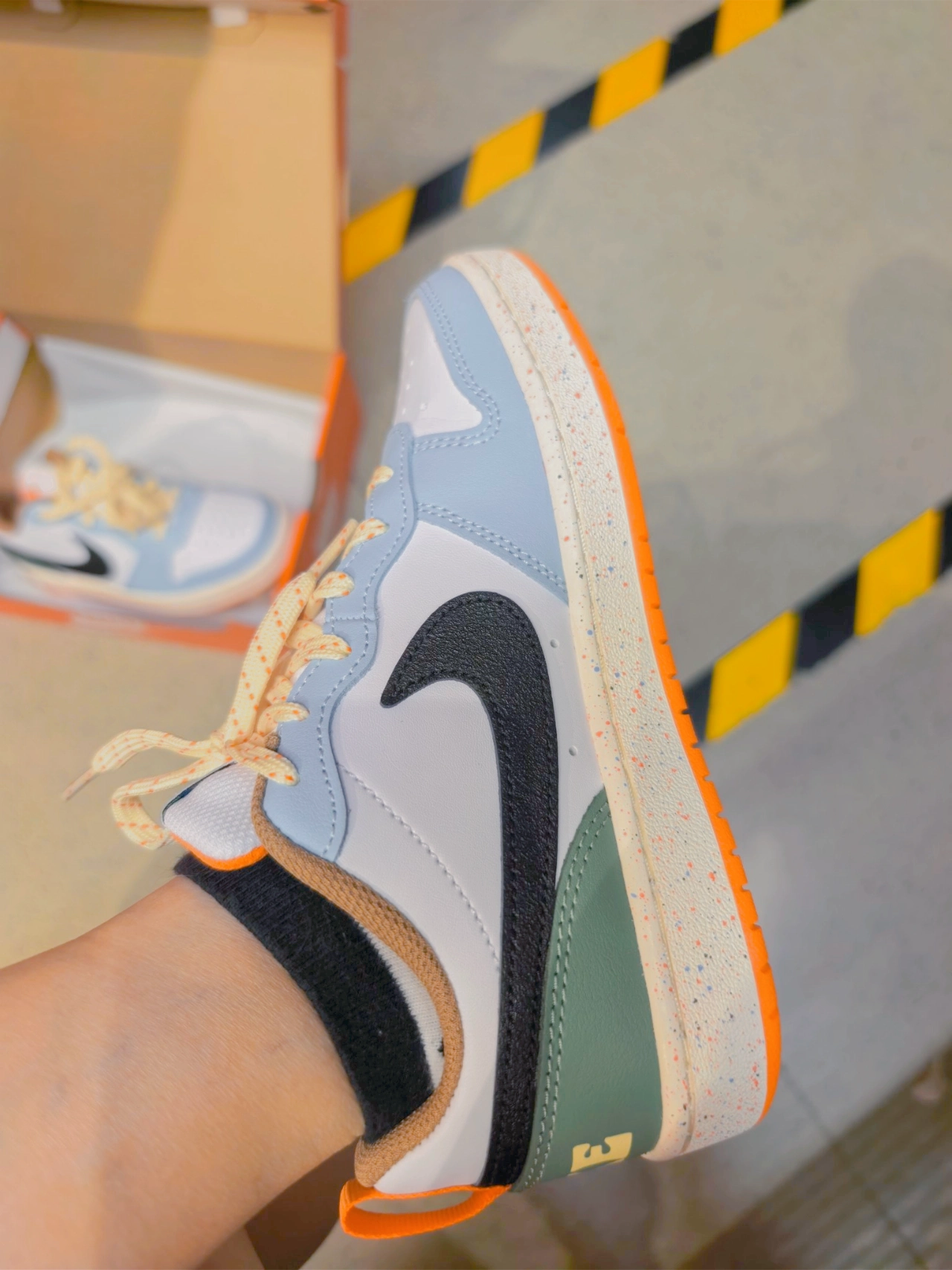 甜美夏天穿搭 耐克 nike court borough low 2 合成革皮革 冰淇淋