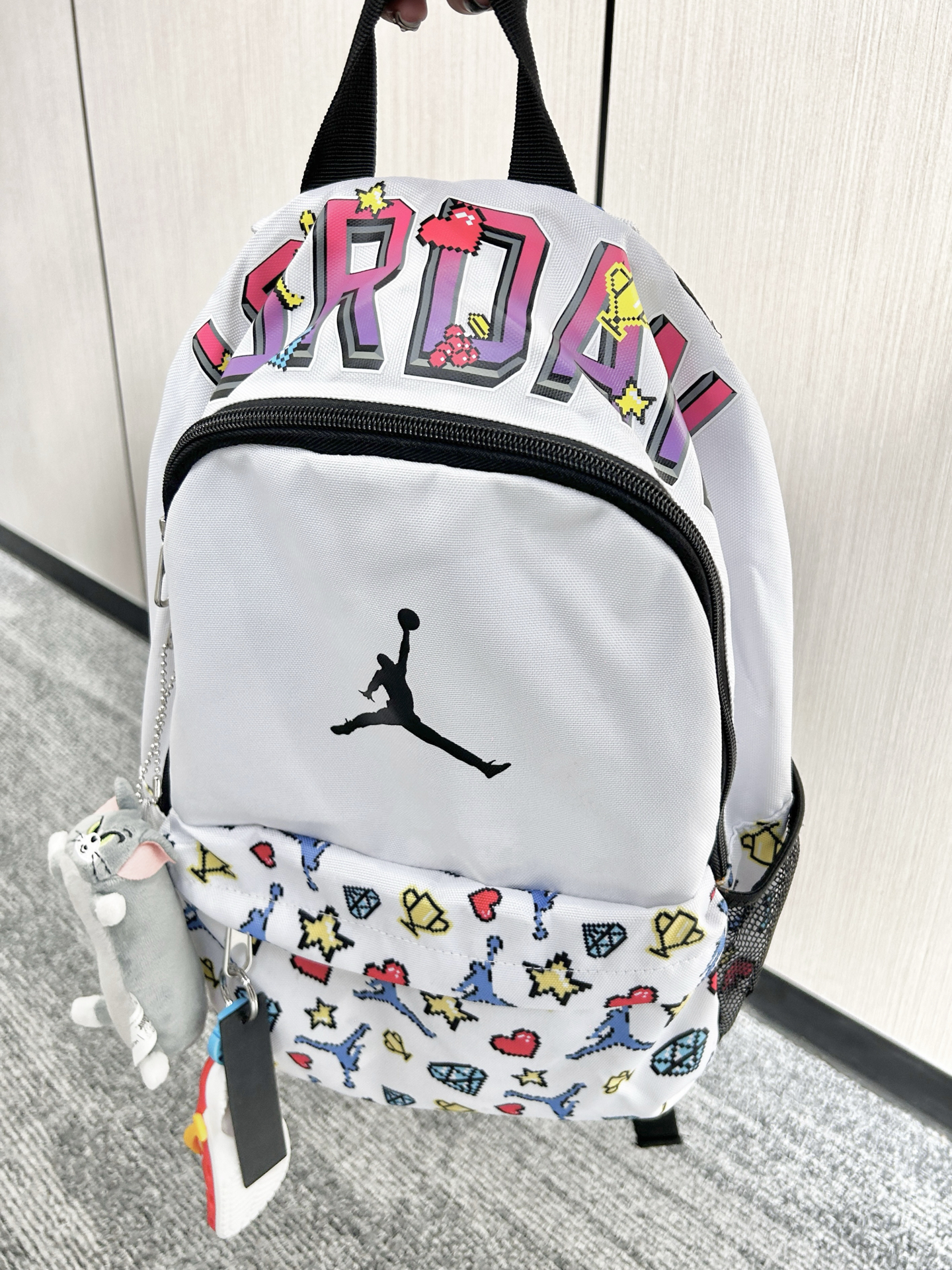 报告‼️挖到了超级百搭的乔丹星钻小书包✨