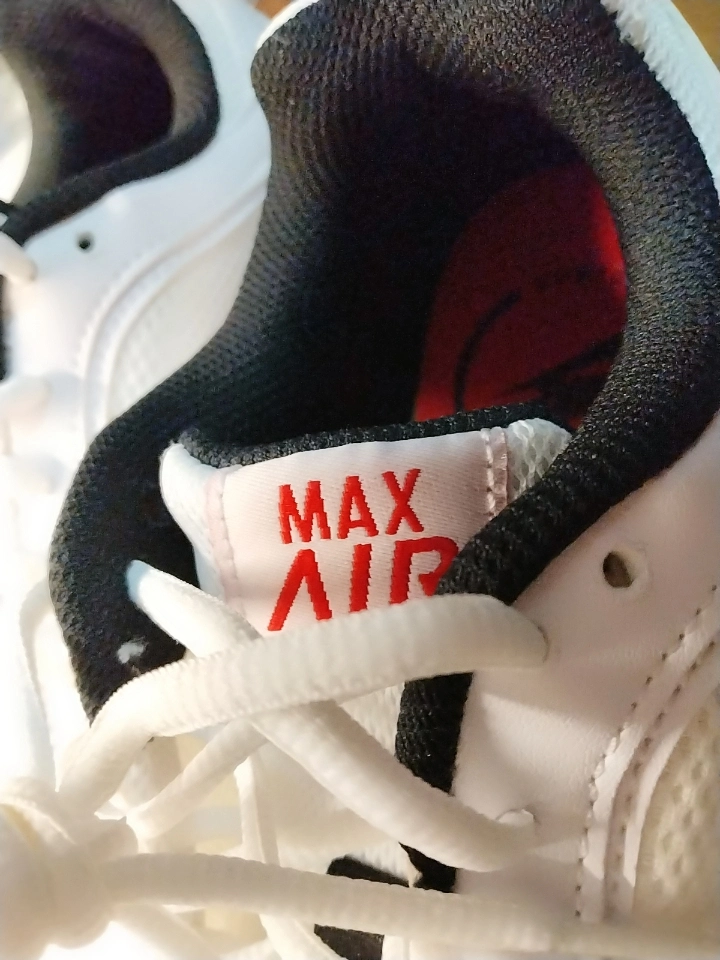 custom review-Nike Air Max AP Устойчивый к истиранию Дышащий Низкий Топ Повседневный Городской Коммутирование Беговые кроссовки Мужской Белый Красный