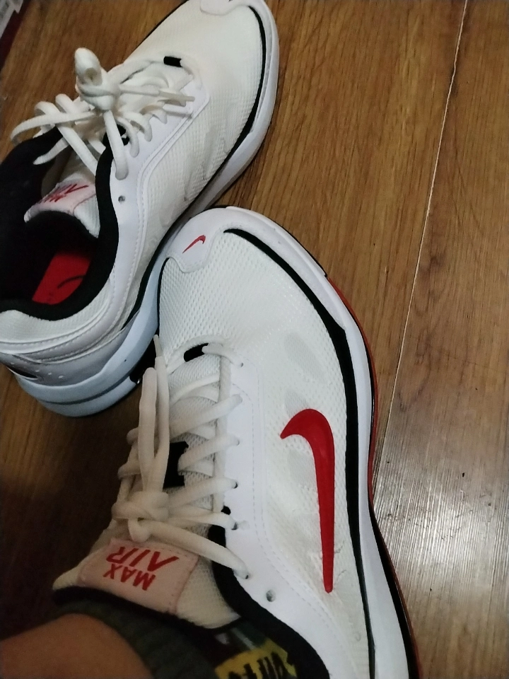custom review-Nike Air Max AP Устойчивый к истиранию Дышащий Низкий Топ Повседневный Городской Коммутирование Беговые кроссовки Мужской Белый Красный