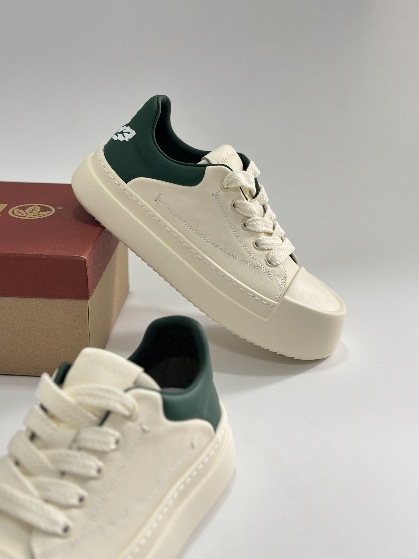 🍁枫叶绿尾春日小板鞋