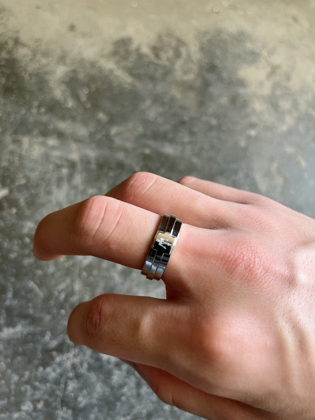 custom review-Maserati Эксклюзивный Западный Модный и Крутой Hip Hop Свет Роскошь Кольца Унисекс