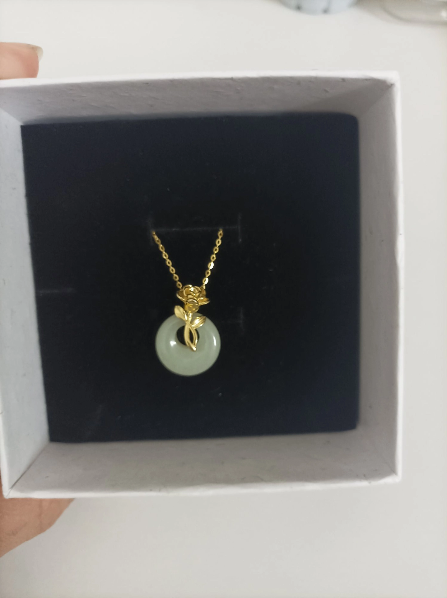 和田玉玫瑰项链