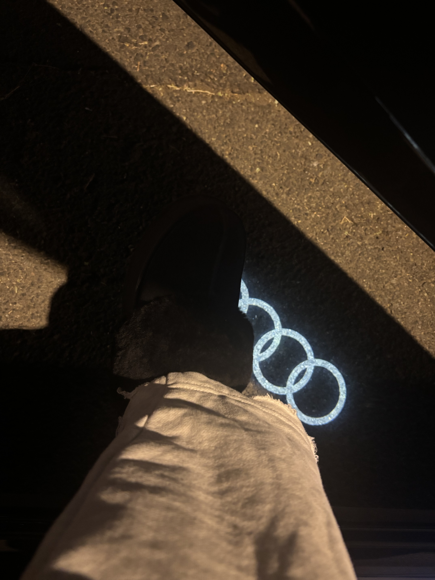 custom review-UGG Funkette Стильные Сандалии Женские Черные