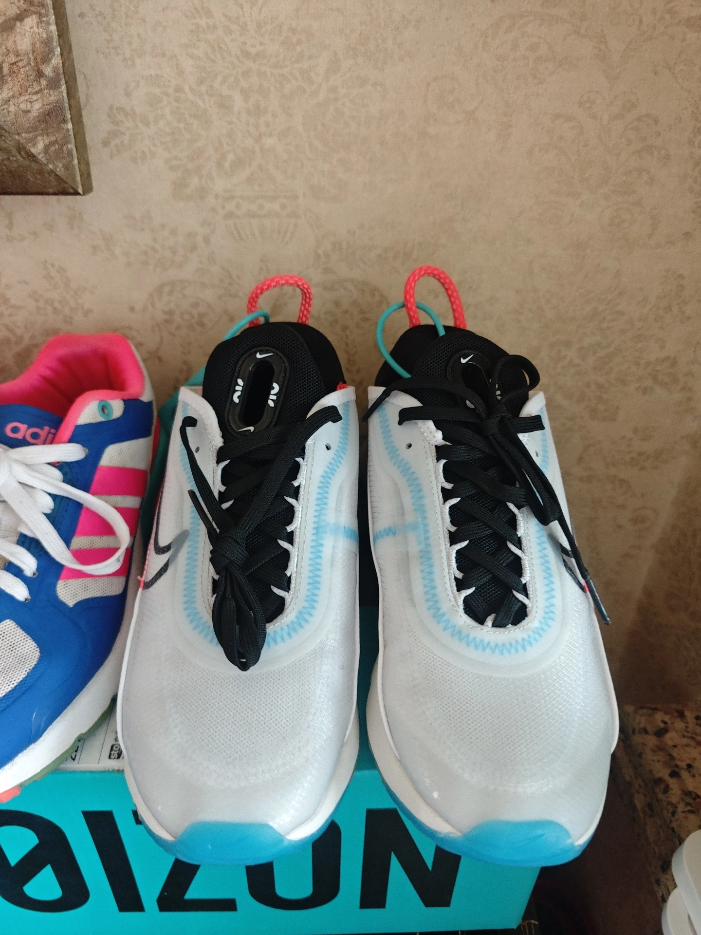 custom review-Nike Air Max 2090 Амортизация Устойчивость к истиранию Дышащие Низкие кеды для бега Женские Синие Белые