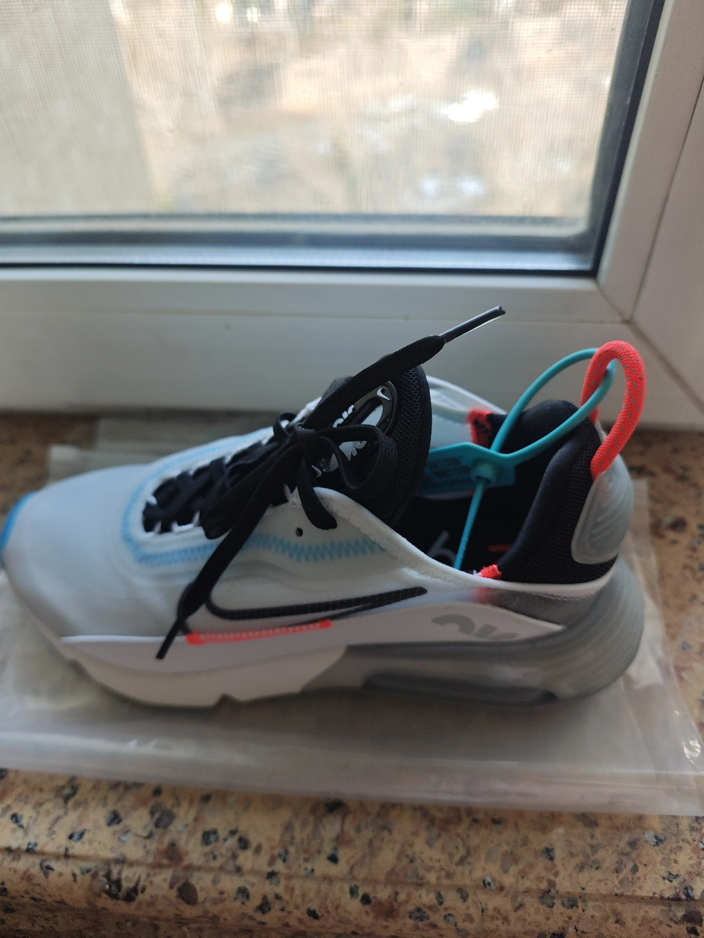 custom review-Nike Air Max 2090 Амортизация Устойчивость к истиранию Дышащие Низкие кеды для бега Женские Синие Белые