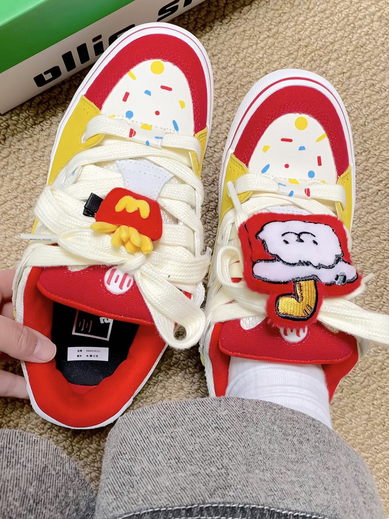 谁懂啊!顽刻薯条小狗鞋也泰可爱啦