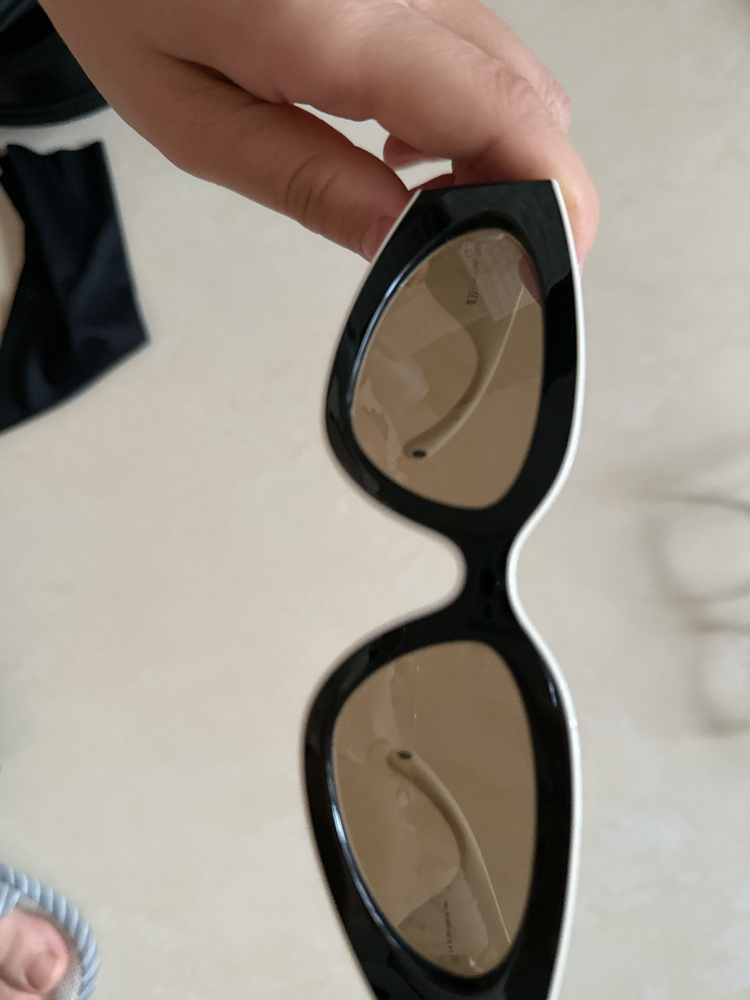 custom review-CHANEL Нейлон Кошачий глаз Солнцезащитные очки Унисекс Черный