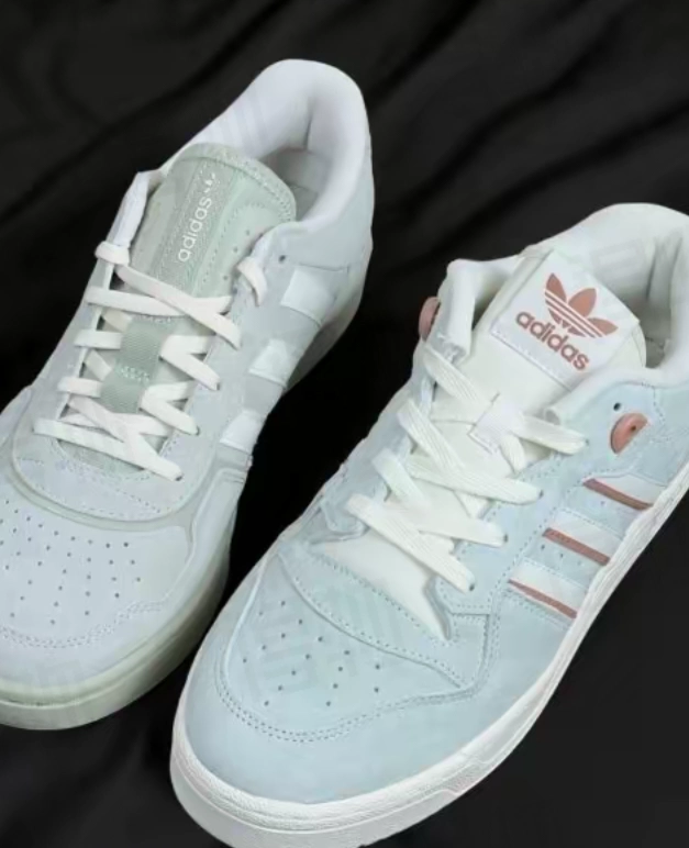 custom review-Adidas Originals Courtic Текстиль Синтетическая кожа Кожа Замша Низкий верх Повседневная обувь Унисекс Светло-зеленый