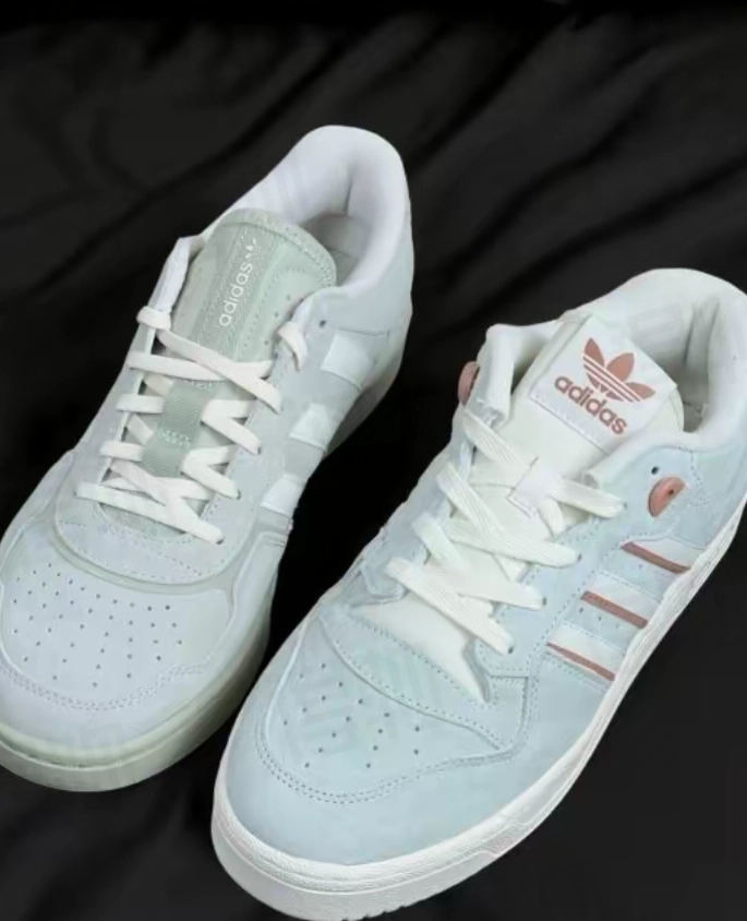 custom review-Adidas Originals Courtic Текстиль Синтетическая кожа Кожа Замша Низкий верх Повседневная обувь Унисекс Светло-зеленый