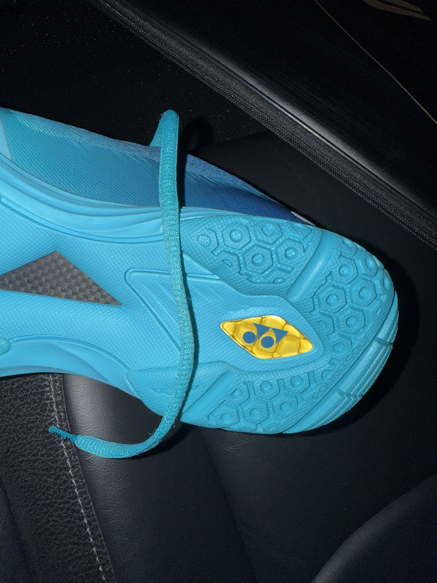 custom review-YONEX POWER CUSHION AERUS Текстиль Синтетическая кожа Градиент