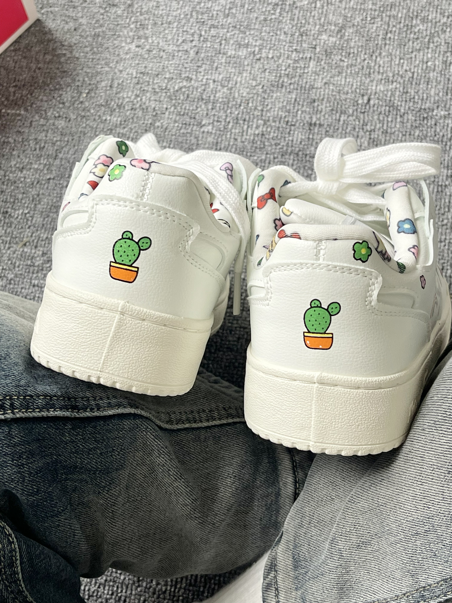 可可爱爱涂鸦小白鞋～宝宝你也太可爱啦