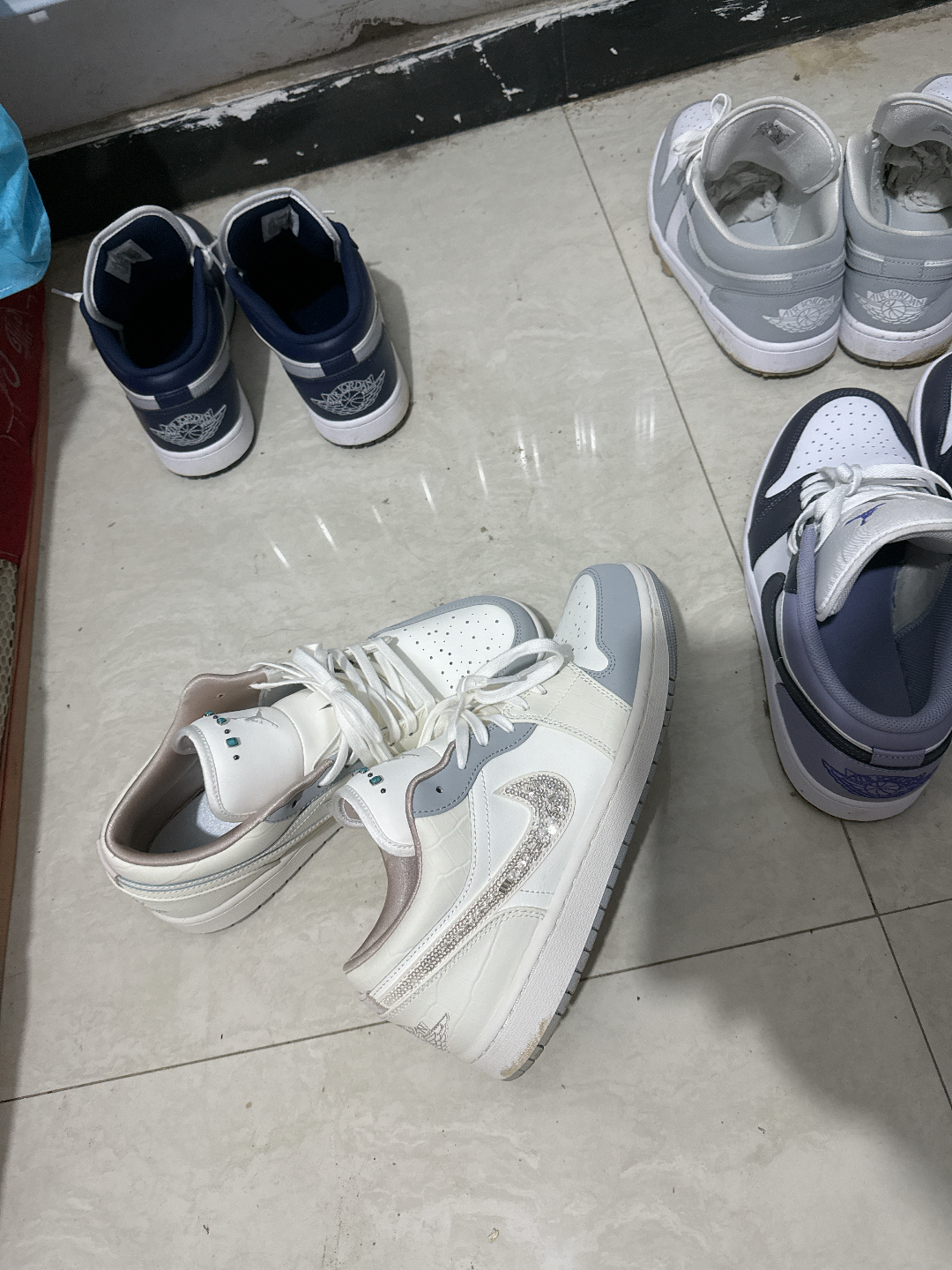 custom review-Jordan Air Jordan 1 Устойчивые к истиранию Низкие Топы Винтажные Баскетбольные Кроссовки Женские Экрю