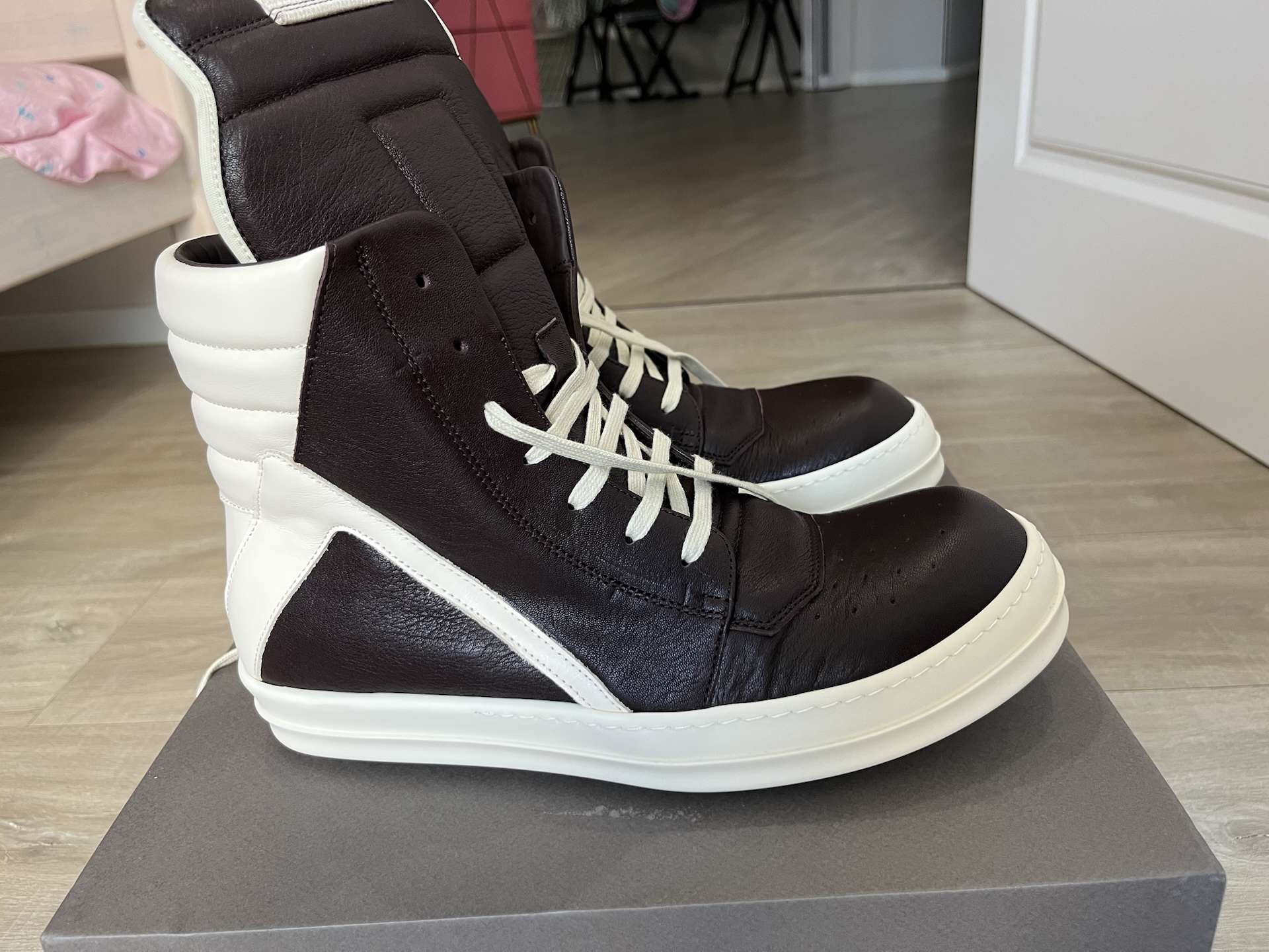 做工没老款好#rickowens #快乐开箱我的新鞋👟 #今日份开箱宝藏鞋子