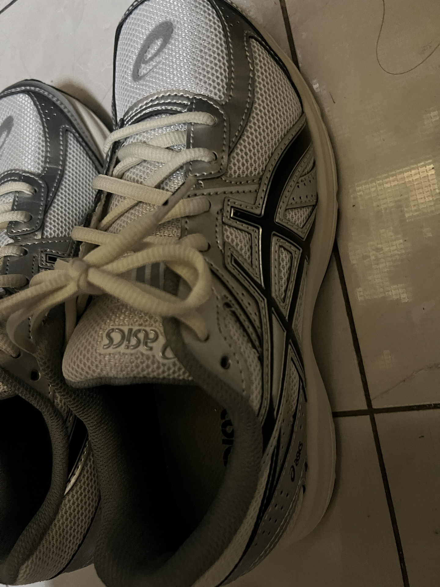 custom review-ASICS JOG 100S Амортизация Покрытие Легкий Повседневный Беговые Кроссовки Унисекс Серебристо-Белый