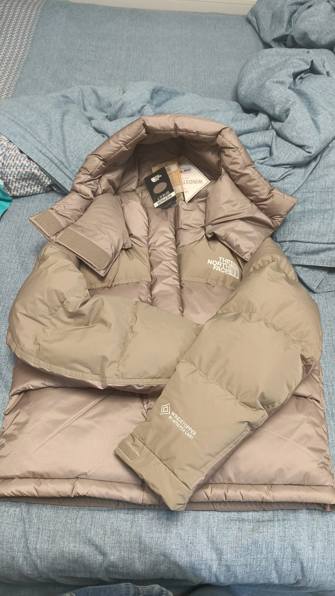 custom review-The North Face Пуховики и зимние пальто Женские Светлый Умбра