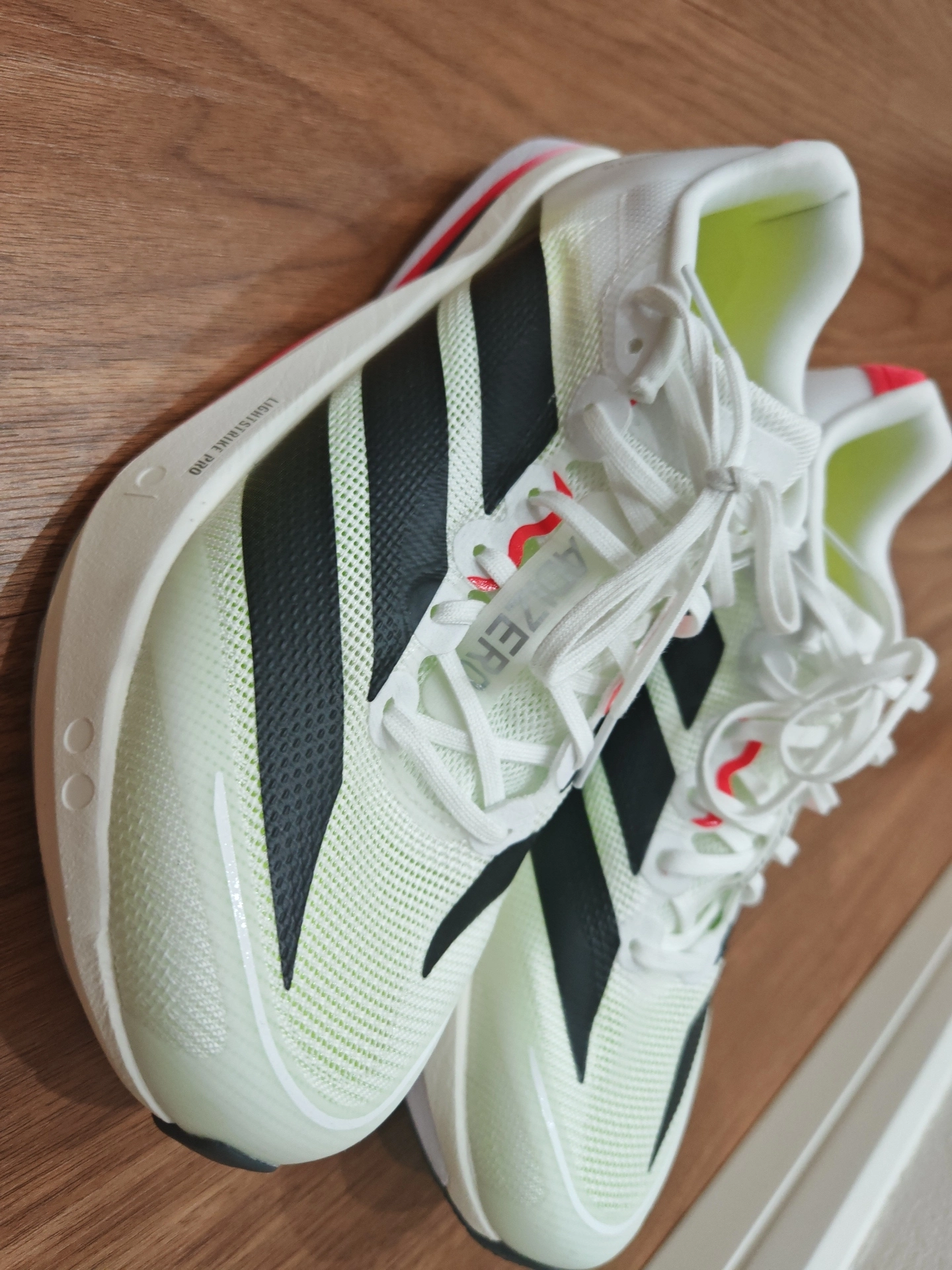 custom review-Adidas Adizero Boston 13 Амортизация Износостойкий Низкий Топ Повседневный Городской Коммутирование Беговые кроссовки Мужской Белый