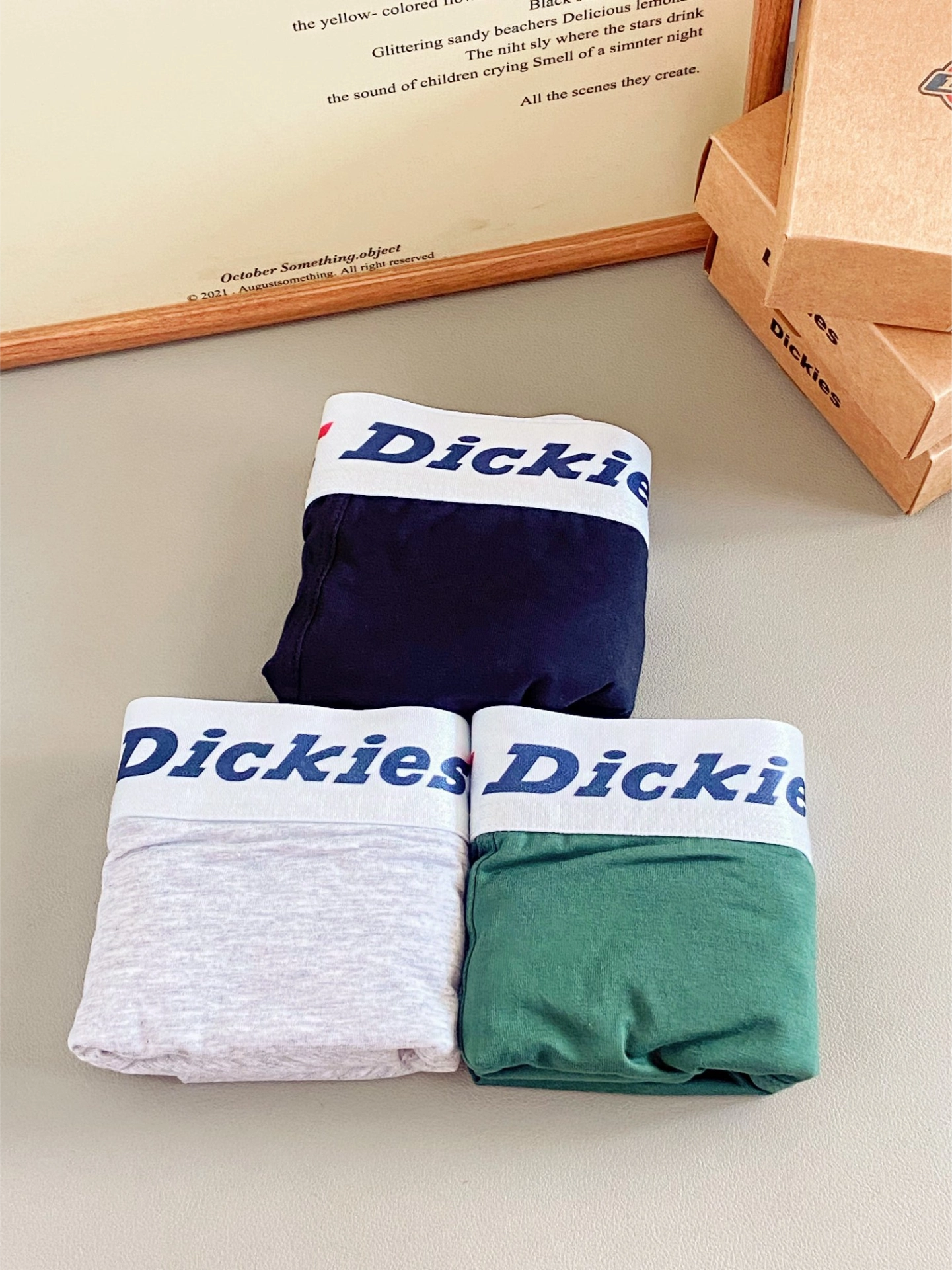 蛙趣.内裤果然还是轻薄的舒服!