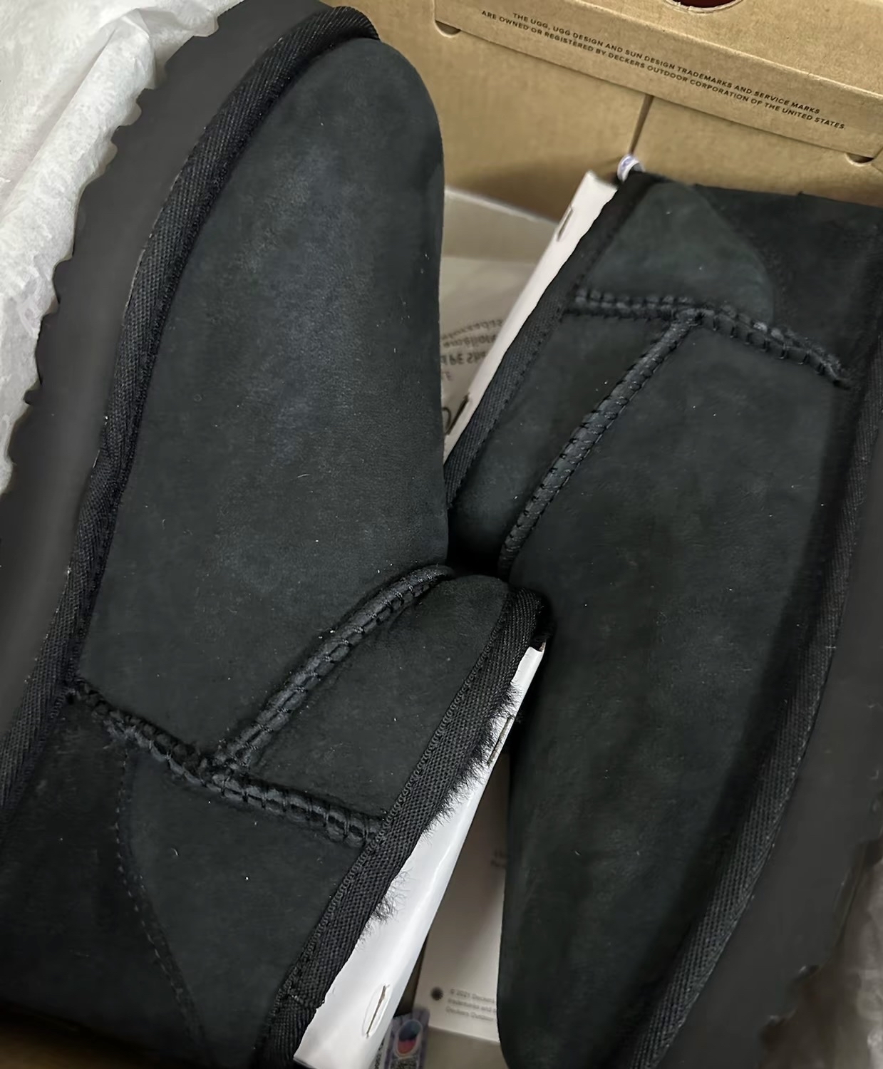 custom review-UGG CLASSIC ULTRA MINI Термические ботинки для снега женские черные длина до щиколотки (размер в длину)