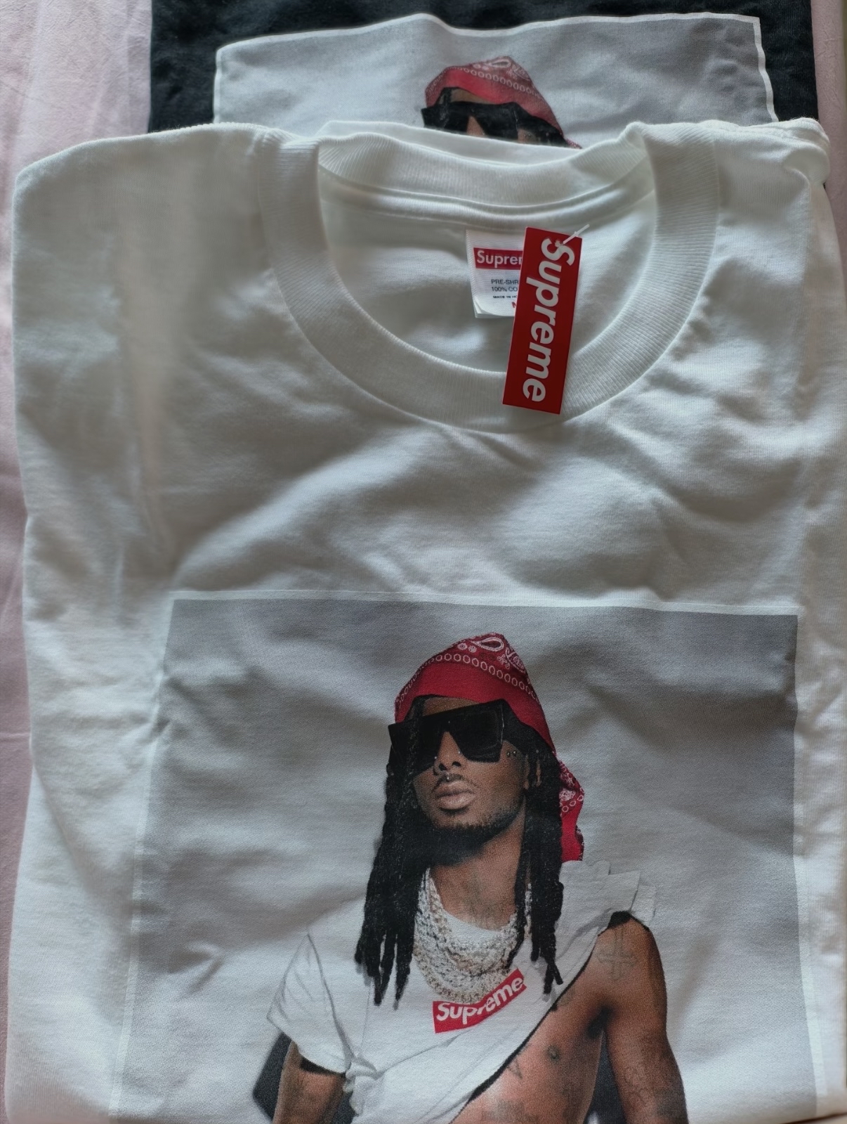 custom review-Supreme FW25 WEEK1 Playboi Carti PHOTO Tee T-Shirt Унисекс