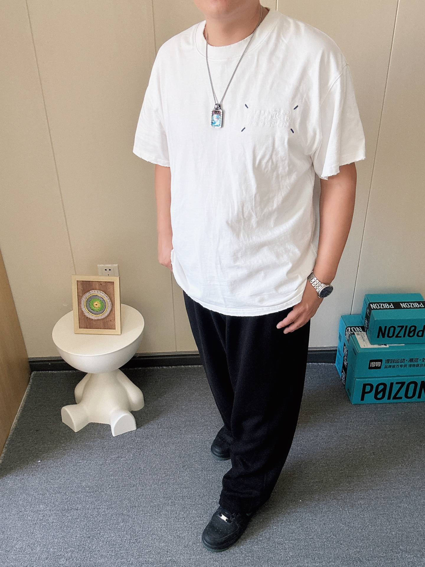 微胖男生的穿搭法则 白➕黑永远不会错