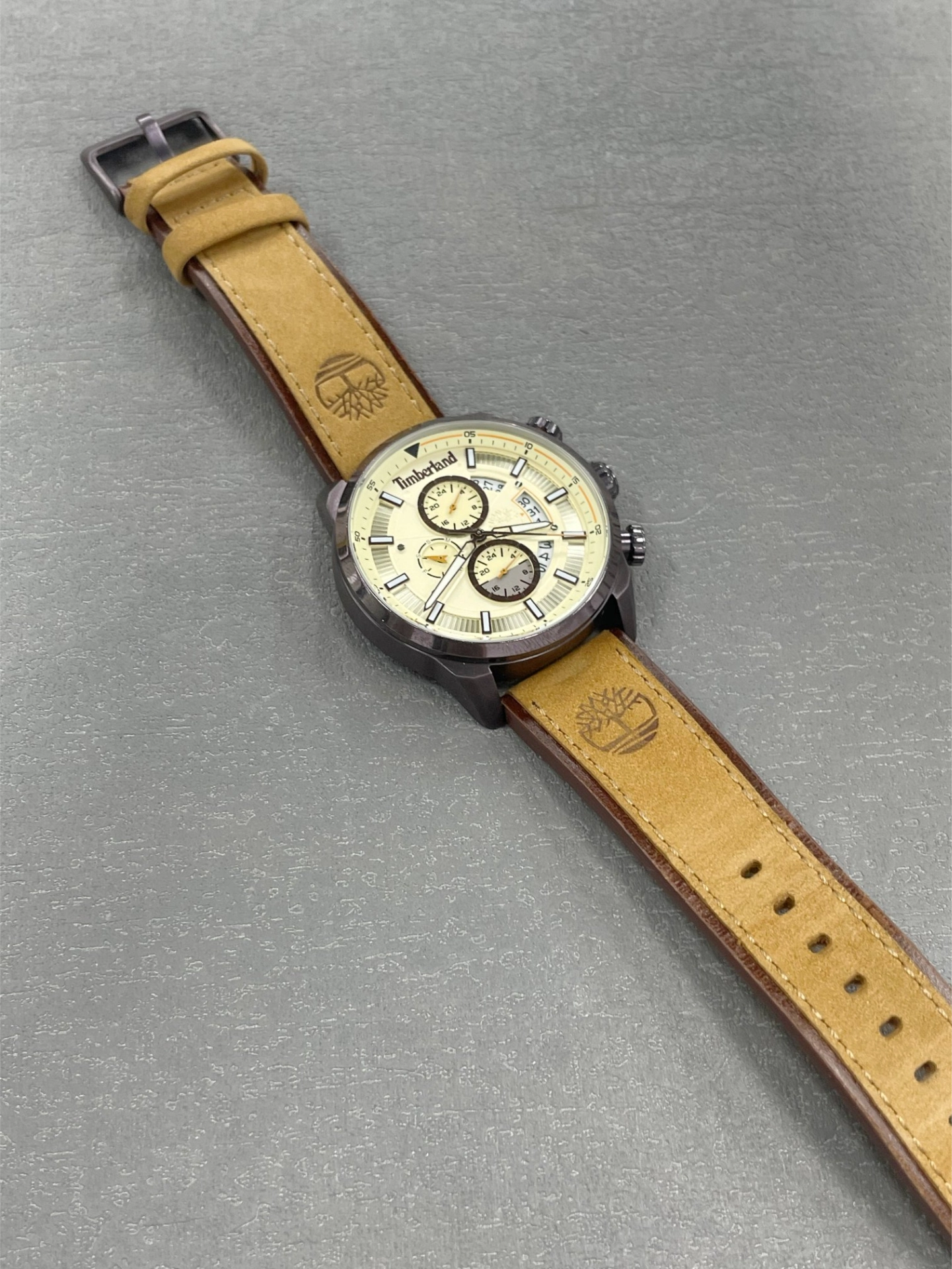 添柏岚手表约会戴出去噂嘟hin帅!