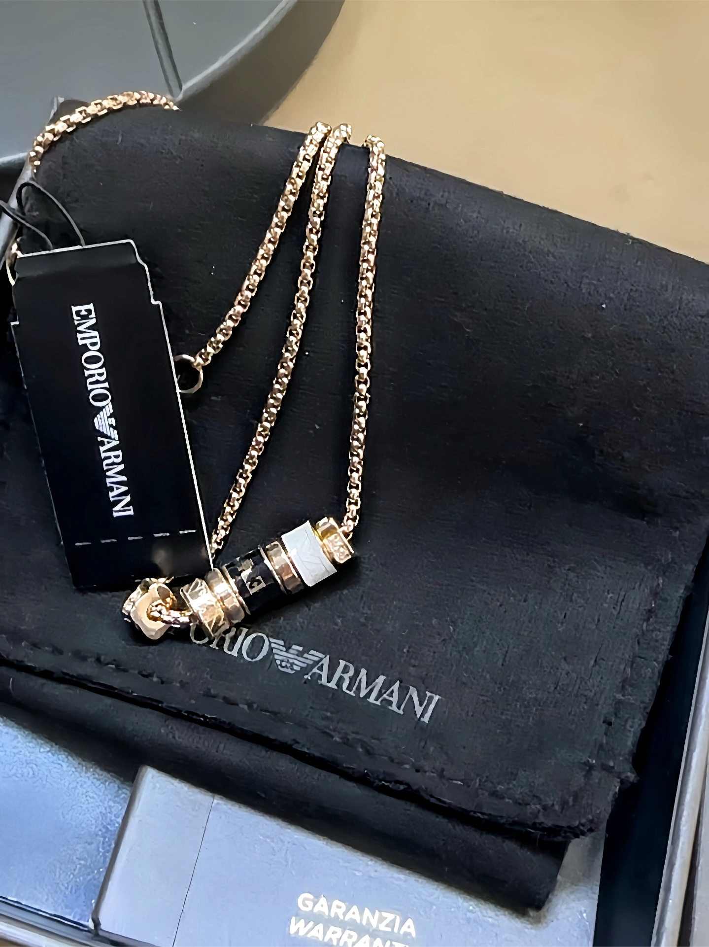 阿玛尼升级版小蛮腰