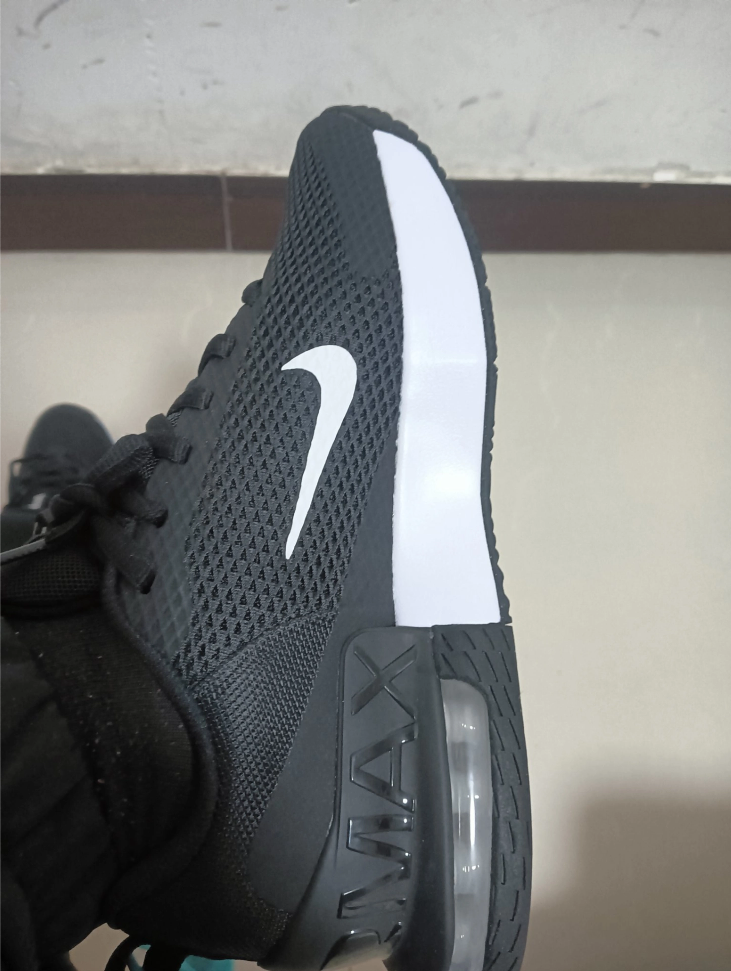 custom review-Nike Air Max ALPHA Аbrasion Resistant Низкий Топ Кроссовки для тренировок Мужские Черно-белые