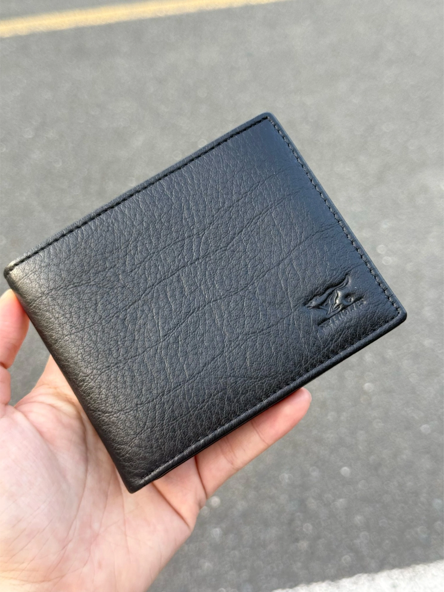 介个皮夹子就是酷帅!