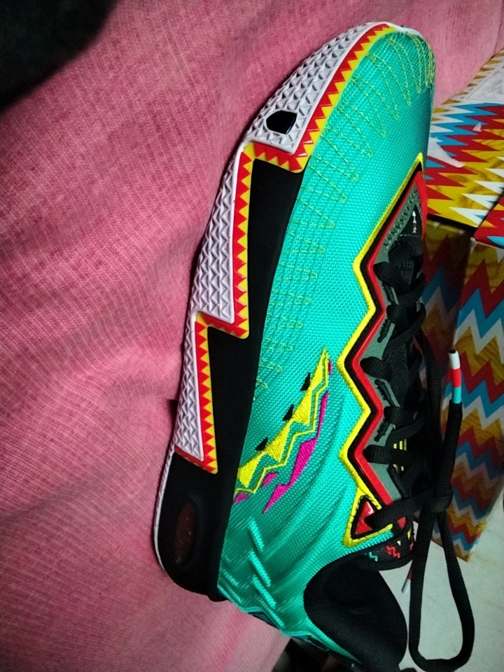 custom review-ANTA KAI 2 Амортизация Противоскользящие Устойчивые к износу Низкий отскок Низкие баскетбольные кроссовки Мужские Зеленый Черный Синий