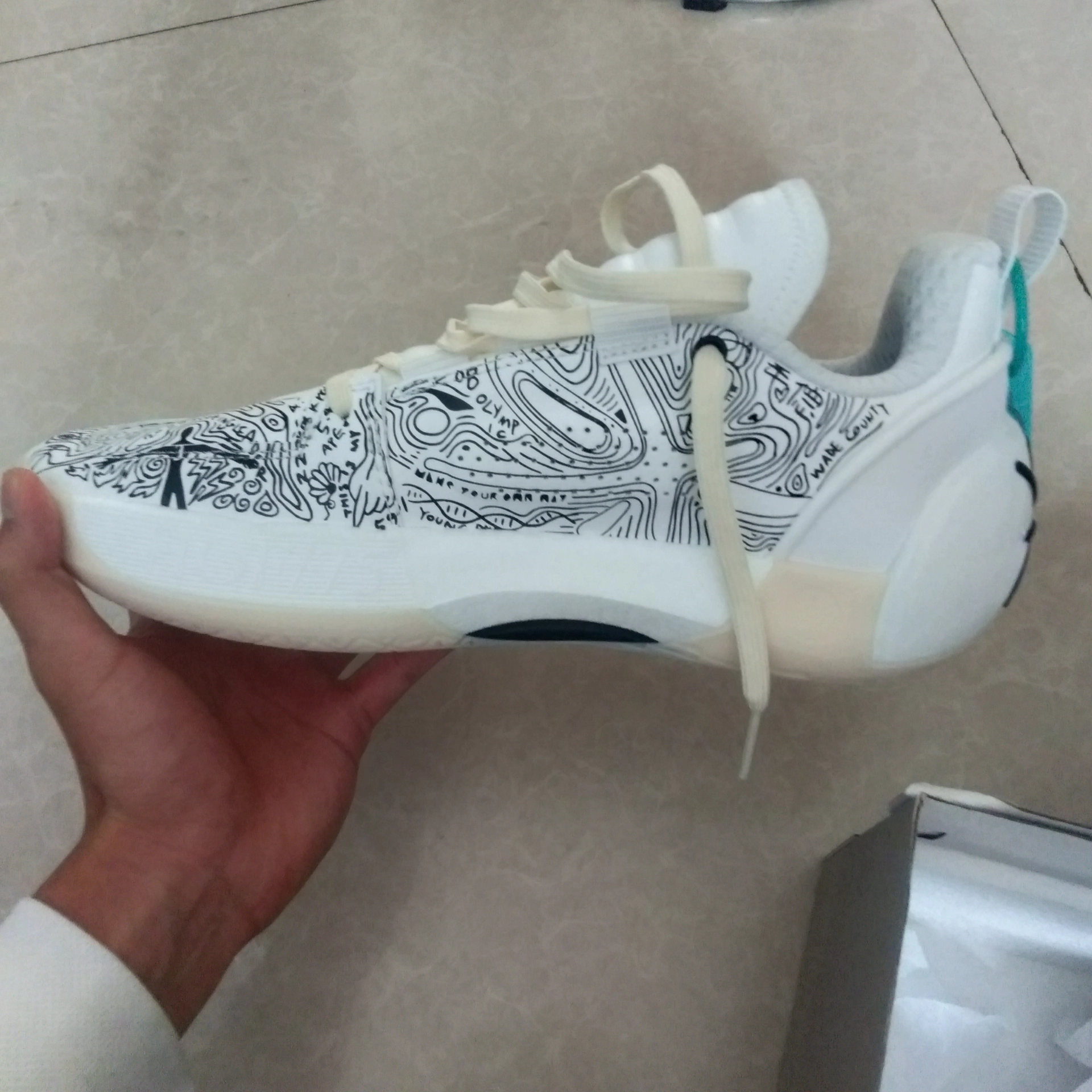 custom review-LINING All City 12 Encore Баскетбольные кроссовки Низкий верх Белый Черный Мужской