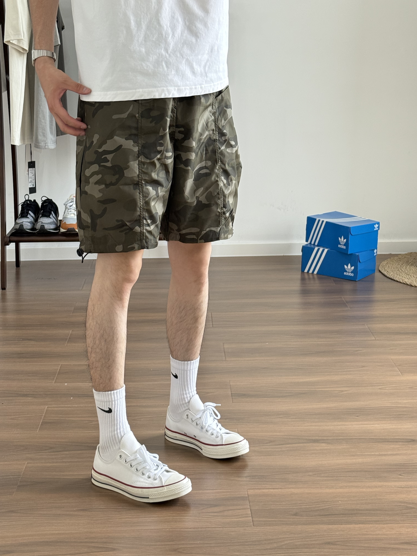 今天穿这条迷彩短裤