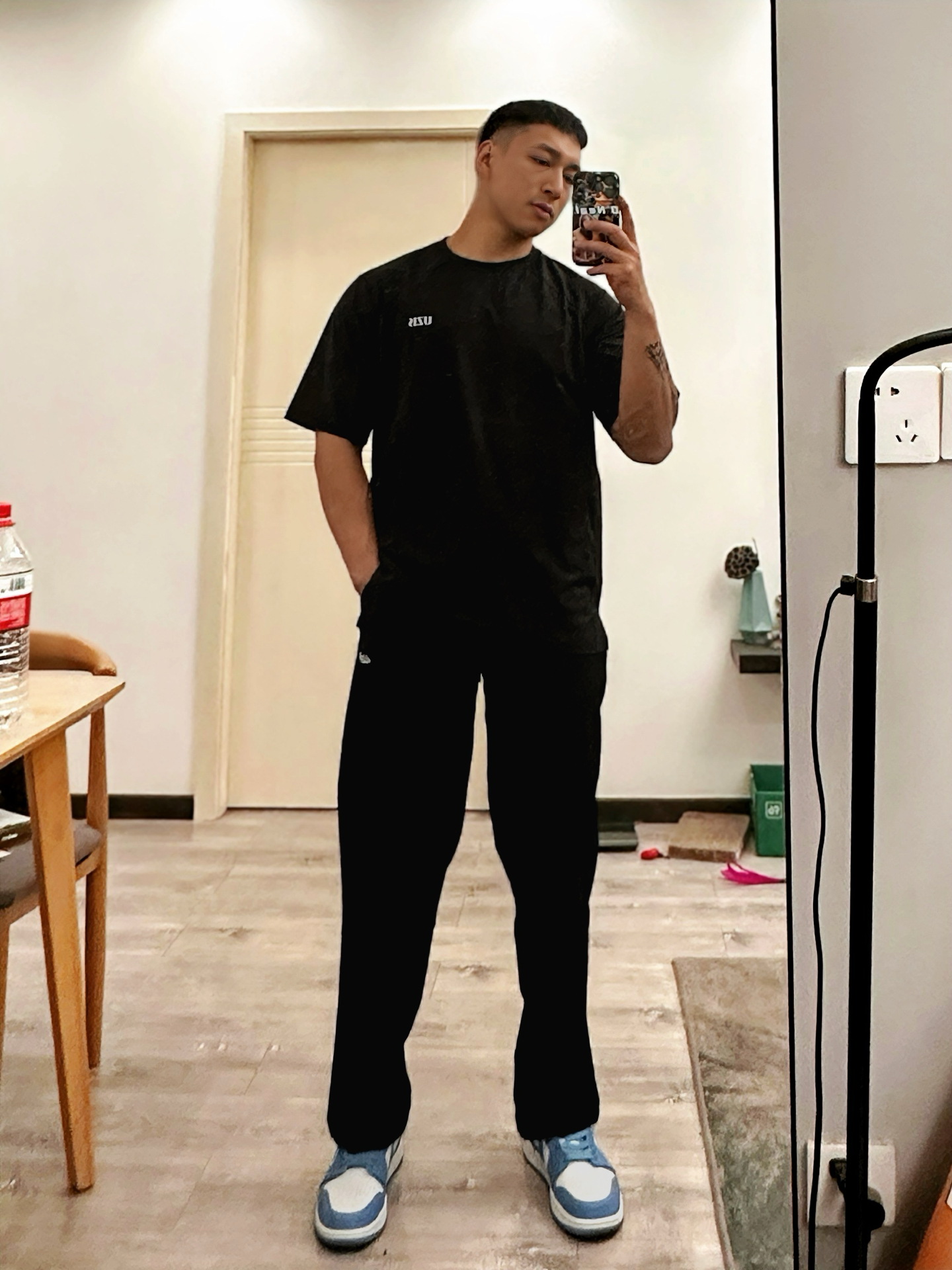 黑皮健身肌肉男夏日ootd
