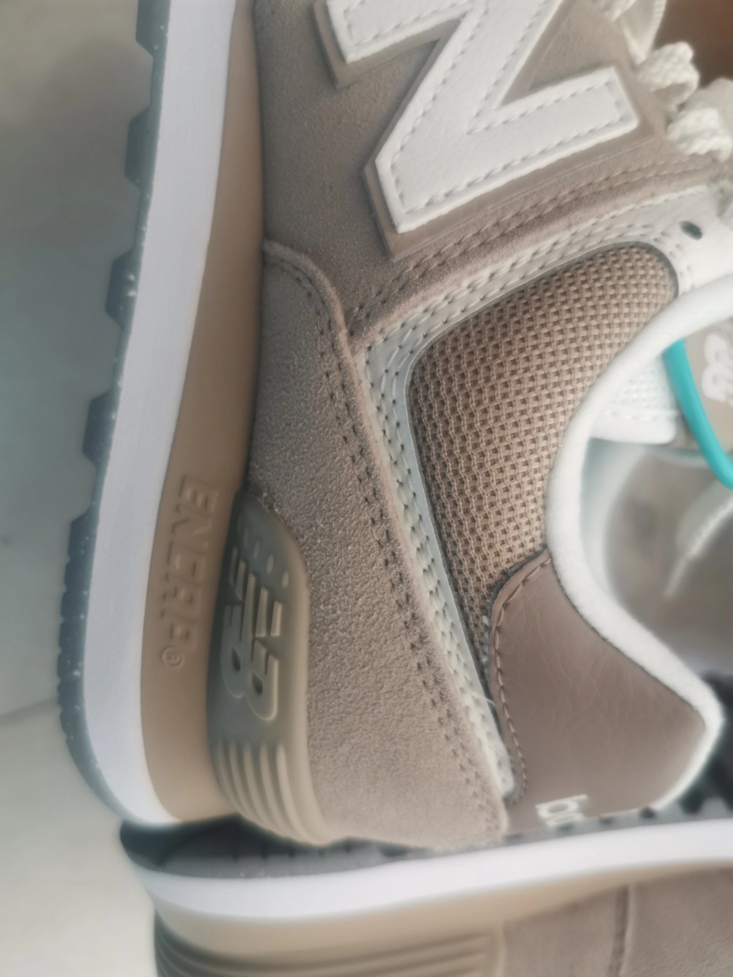 custom review-New Balance NB 574 Устойчивые к истиранию низкие беговые кроссовки для бега Unisex Light Кофе