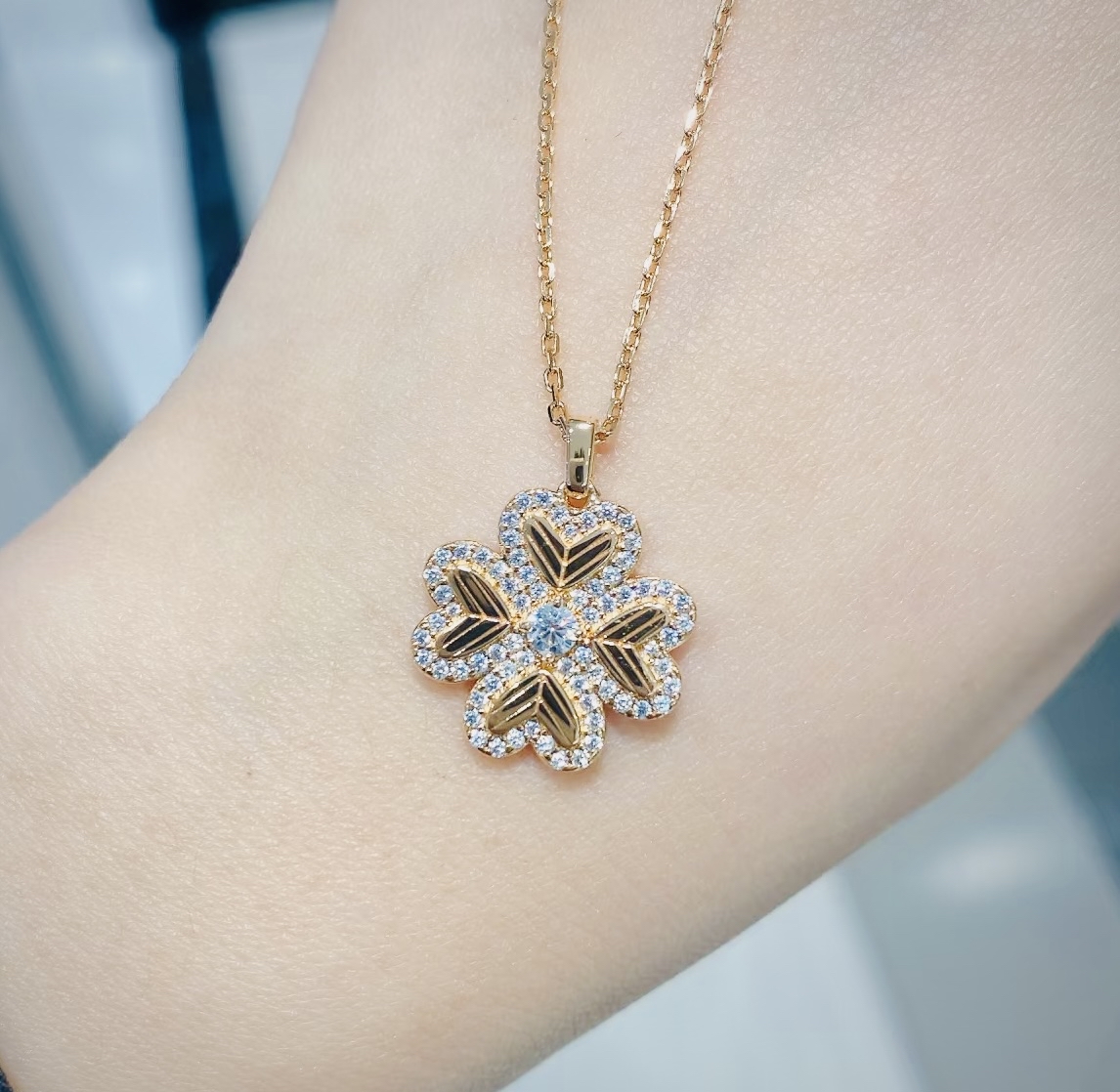 阿玛尼幸运四叶草项链🍀