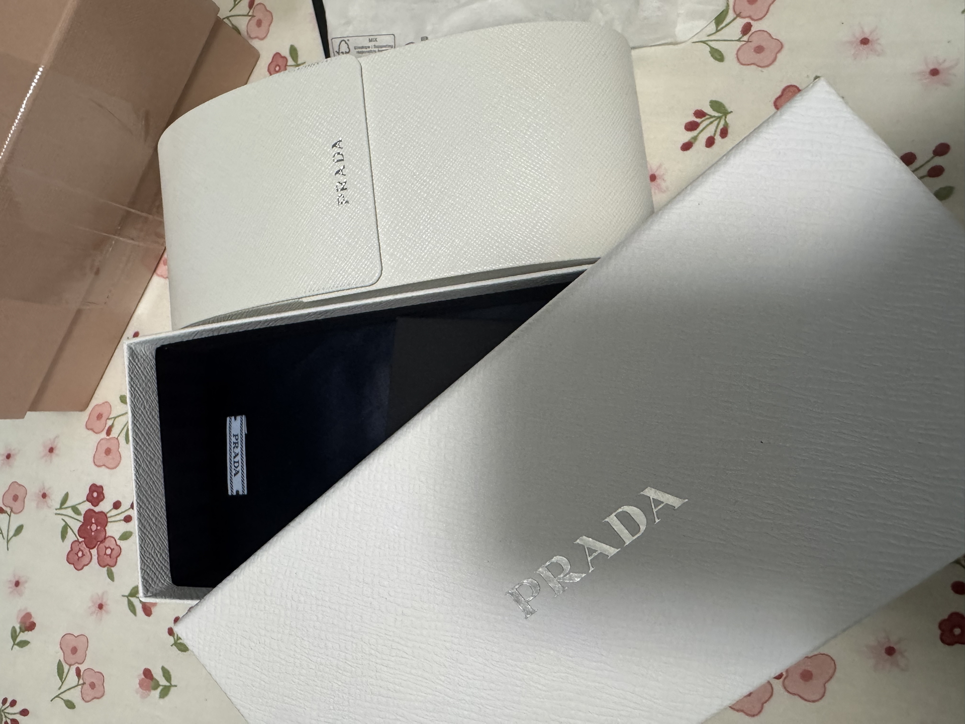 custom review-PRADA Ацетат Нерегулярная форма Солнцезащитные очки Унисекс Черный