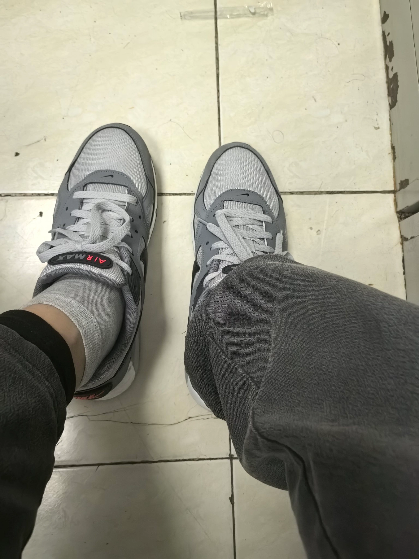 custom review-Nike Air Max Ivo Low Топ Повседневный Городской Коммутер Беговые кроссовки Мужской Черный Серый