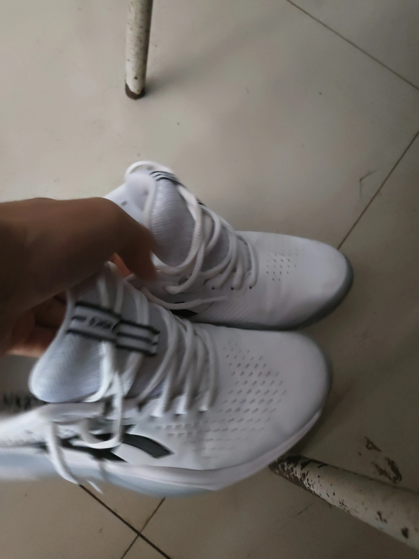 custom review-Asics Gel Challenger 15 Устойчивые к истиранию Низкие Кроссовки для тенниса Мужские Белые