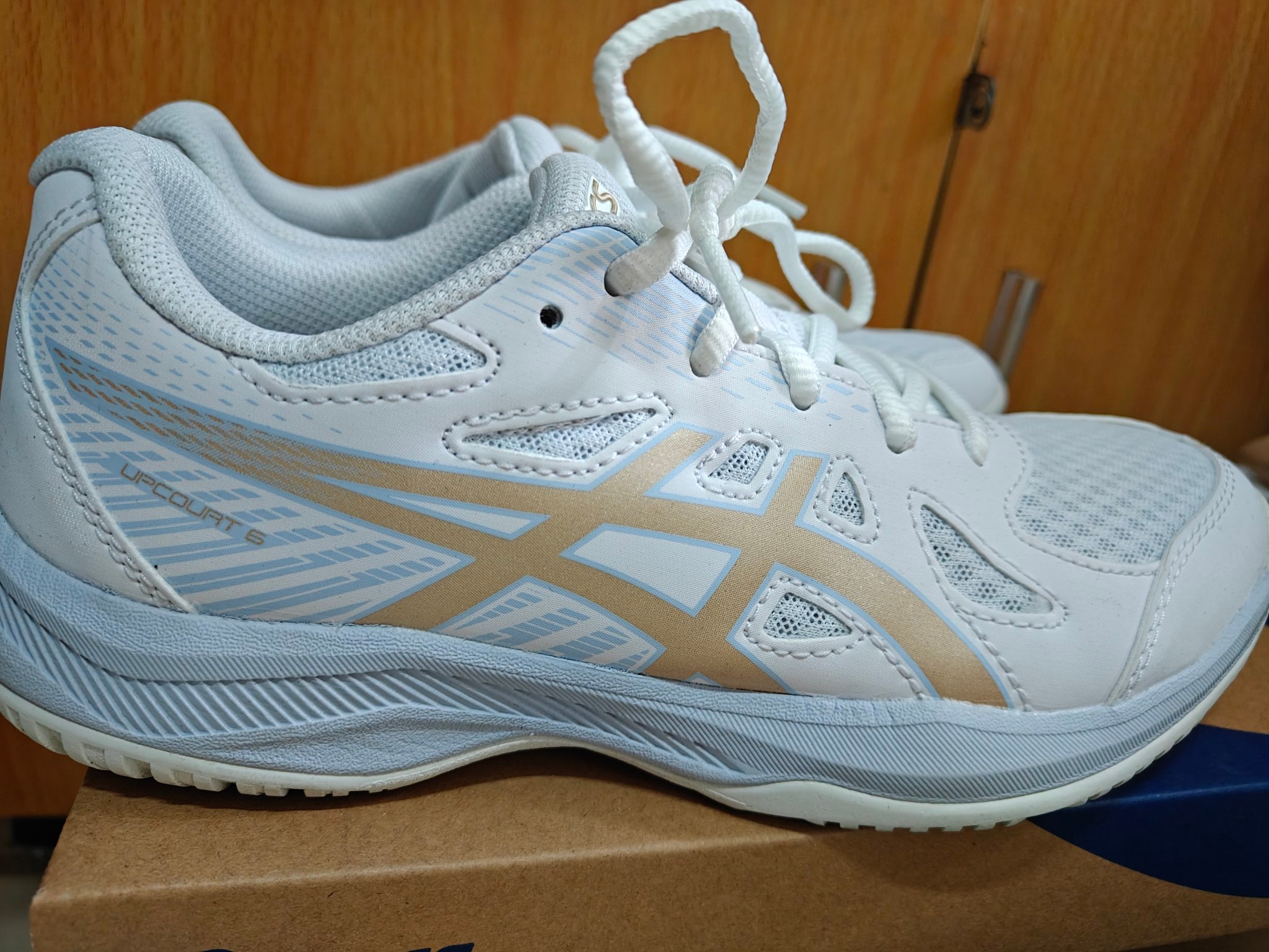 custom review-Asics UPCOURT 6 Устойчивые к истиранию Низкие Кроссовки для тренировок Детские Белые Унисекс