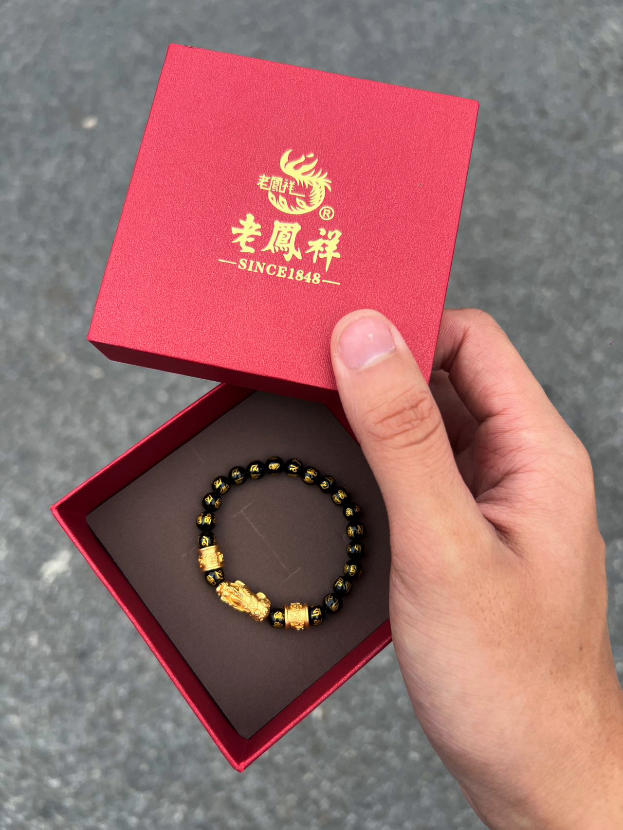 你敢想象这个黄金貔貅手串才1.35克吗?