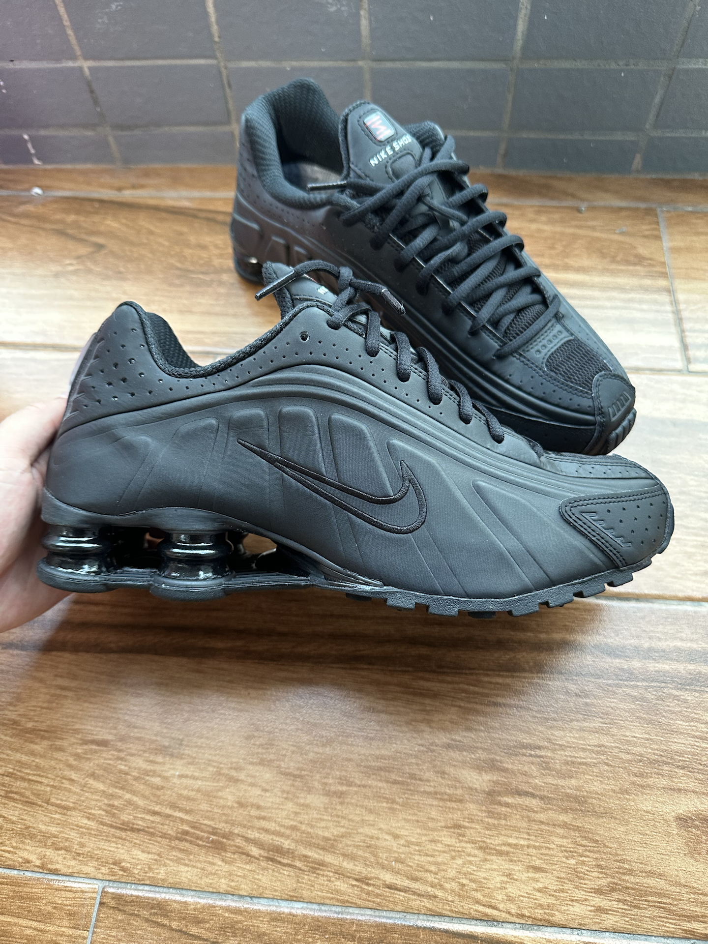 custom review-Nike Shox R4 Амортизация Дышащий Легкий Низкий Топ Воздушная Подушка Повседневная Городская Коммутация Беговые Кроссовки Женские Черный