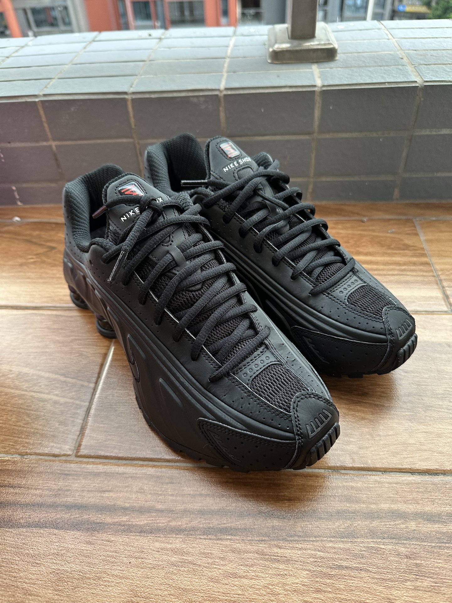 custom review-Nike Shox R4 Амортизация Дышащий Легкий Низкий Топ Воздушная Подушка Повседневная Городская Коммутация Беговые Кроссовки Женские Черный