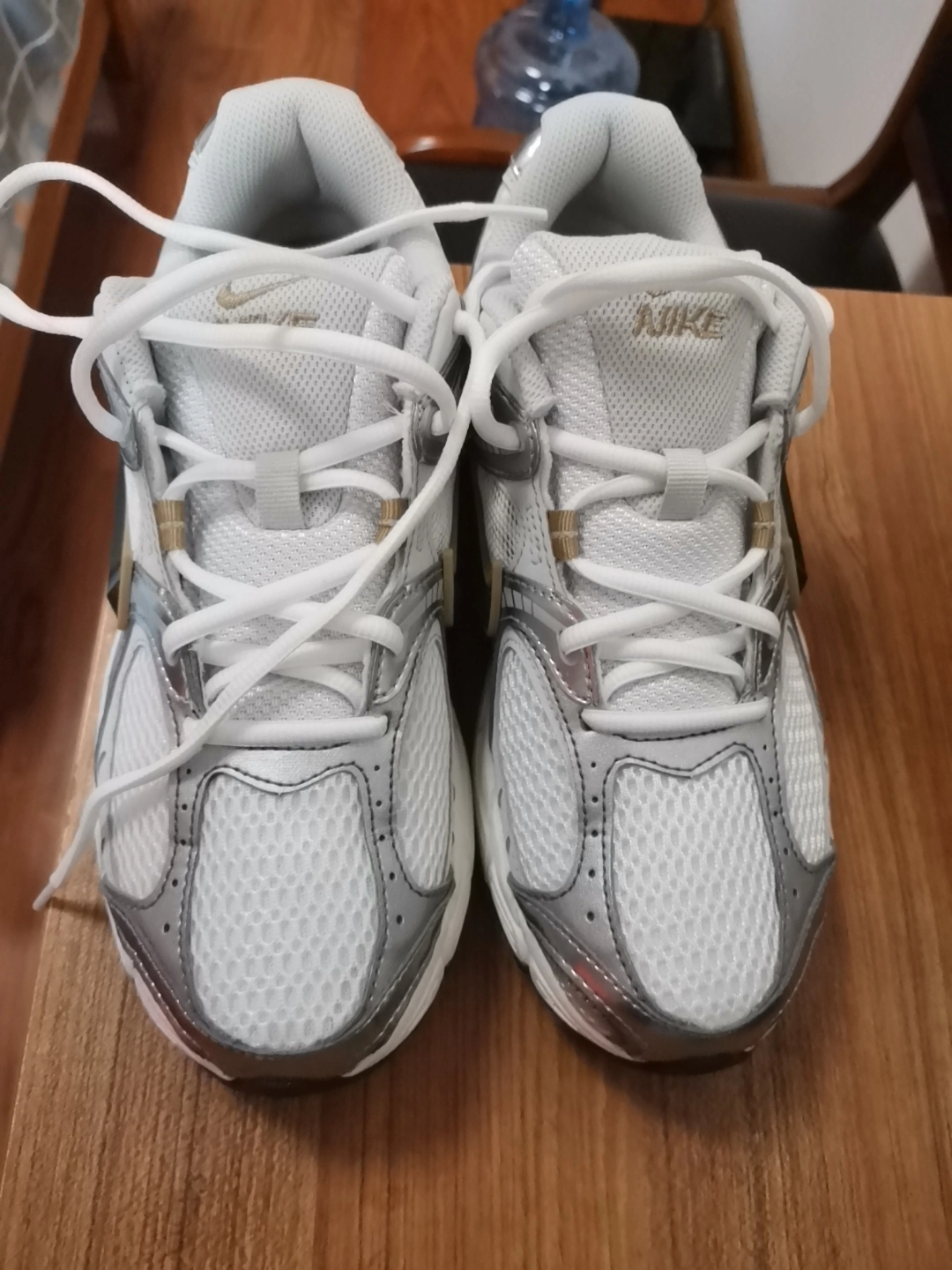 custom review-Nike V5 Slip-on Устойчивый к истиранию Дышащий Низкий Топ Беговые кроссовки Мужские Белый Серебряный