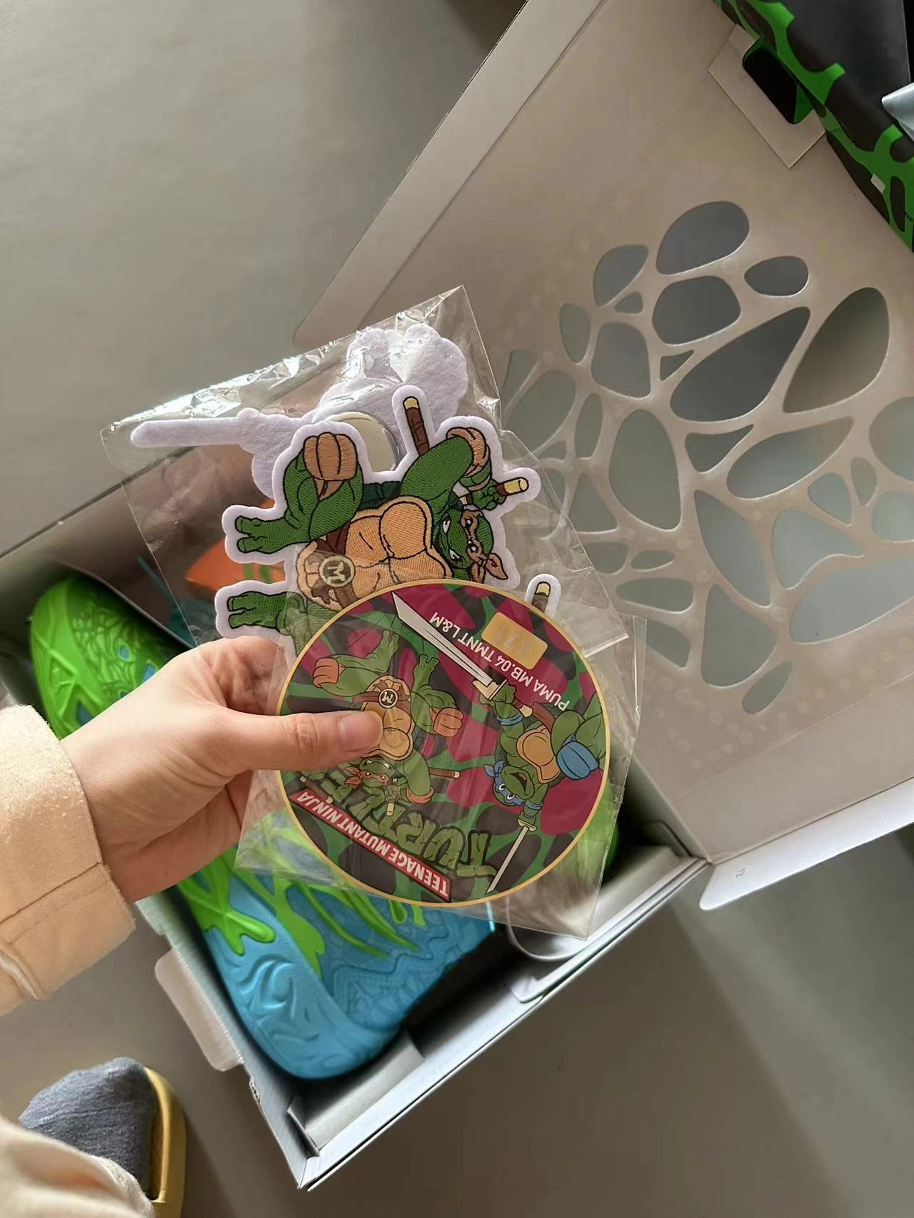 custom review-PUMA MB.04 Баскетбольные кроссовки MID Топ Зеленый Оранжевый Синий Унисекс