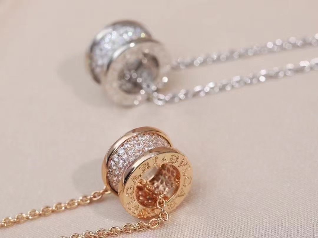 Купить копии брендовых сумочек - BULGARI Taiwan оф