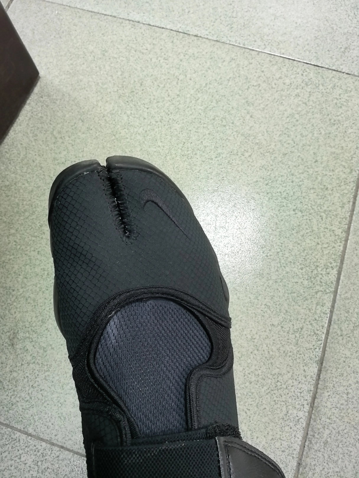 custom review-Nike Air Rift Дышащий и Легкий Низкий Топ Беговые Кроссовки Женские Черные