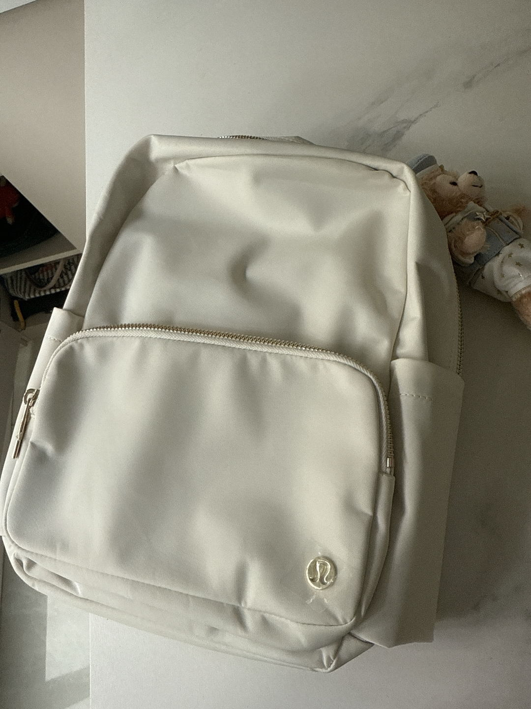 custom review-Lululemon Everywhere Металлический компонент Рюкзак Маленький Женский Светлый Айвори Белый Цвет дуба Коричневый Золото