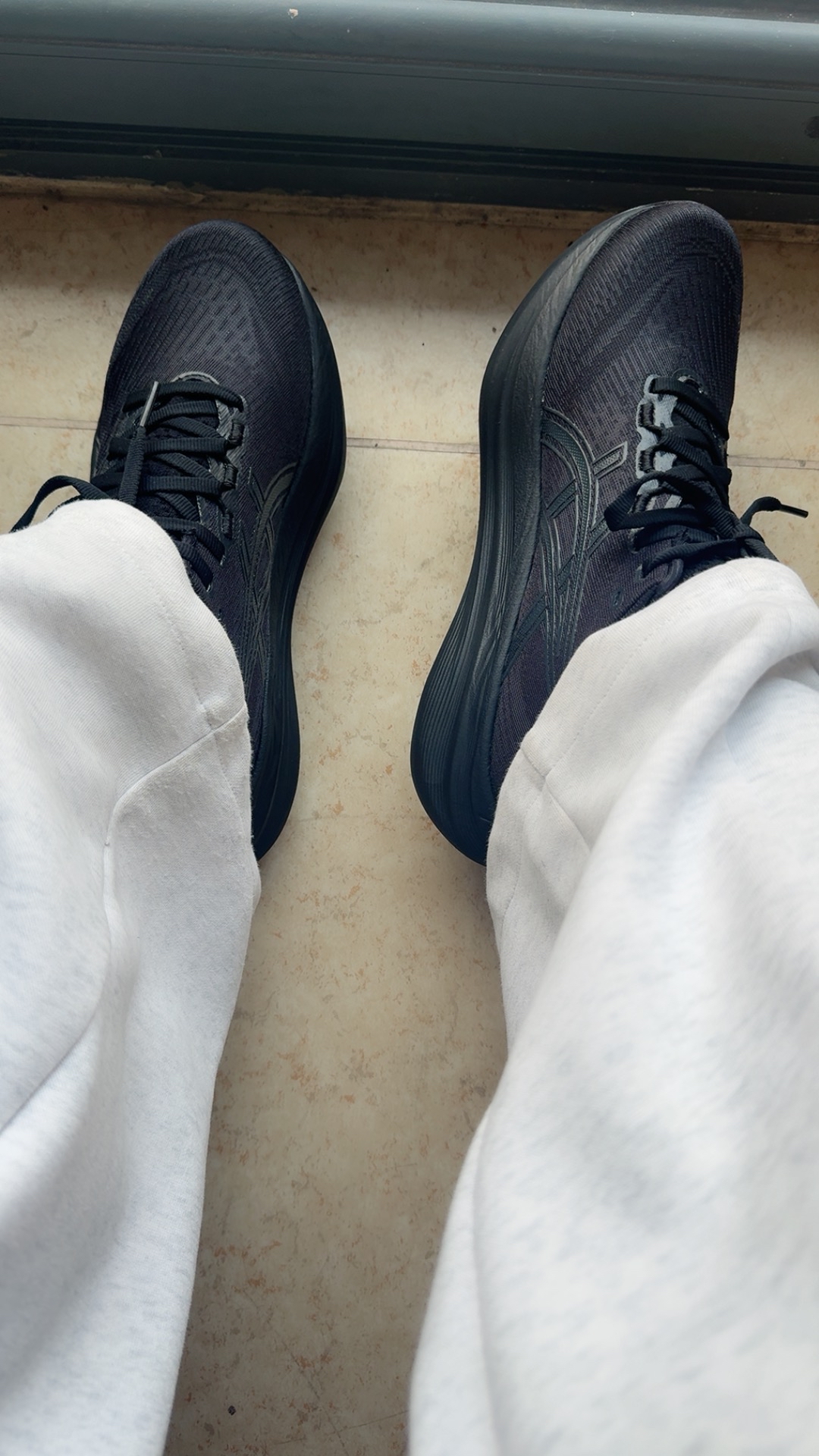 custom review-ASICS Гель Nimbus 27 Амортизация Устойчивость к истиранию Дышащая Низкопрофильная Обувь для Марафона и Долгих Бегов