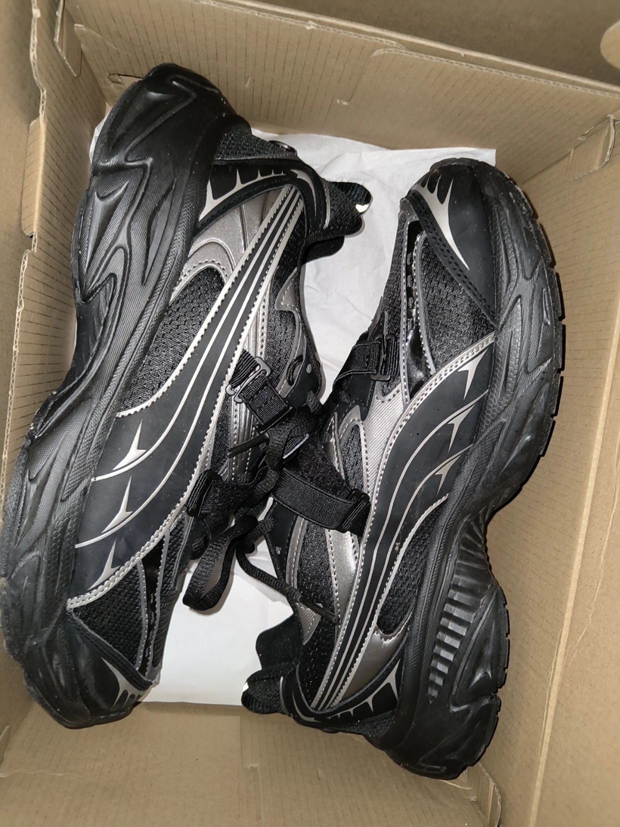 custom review-PUMA Morphic Шокаблокирующие Низкие Кеды с Противоскользящим Дном Унисекс Черные